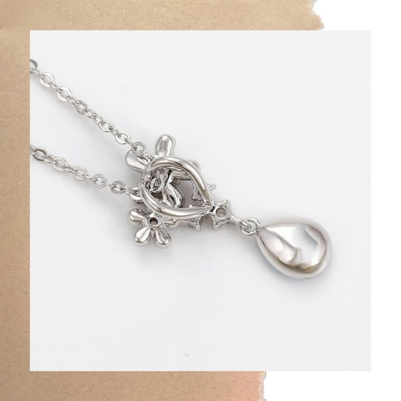 Swarovski Crystal Pendant Necklace 16 ext. 18 in. - Picture 6 of 10